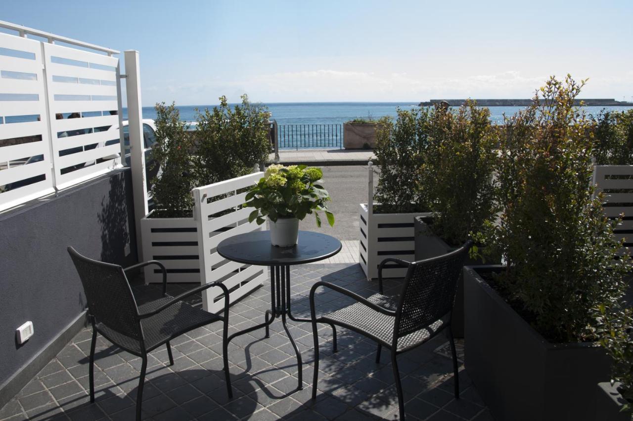 Ag Luxury Rooms Джардини-Наксос Экстерьер фото