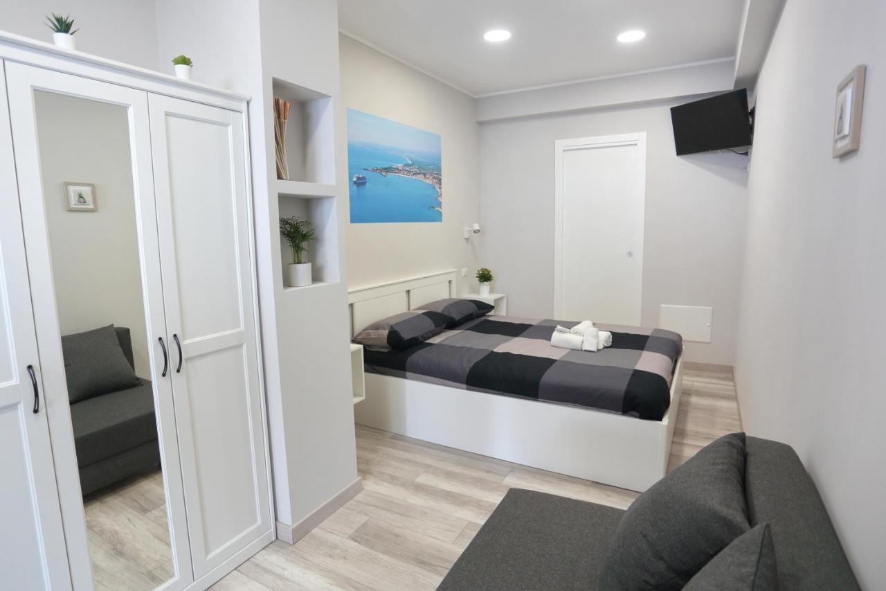 Ag Luxury Rooms Джардини-Наксос Экстерьер фото