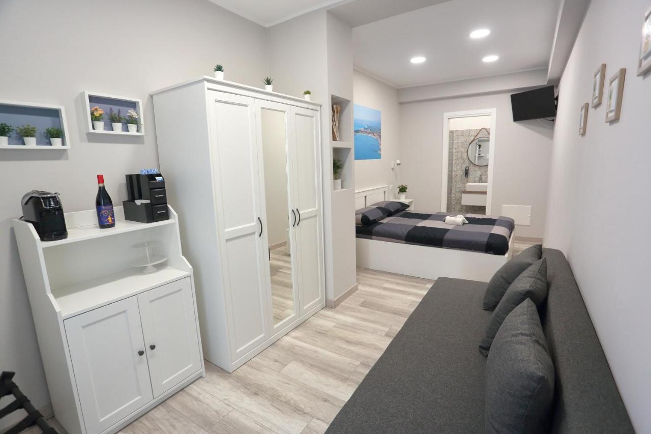 Ag Luxury Rooms Джардини-Наксос Экстерьер фото
